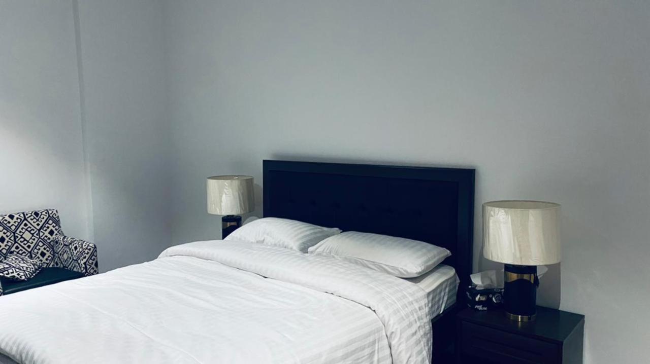 One Constitution Avenue By Goldfinch Lejlighedshotel Islamabad Eksteriør billede