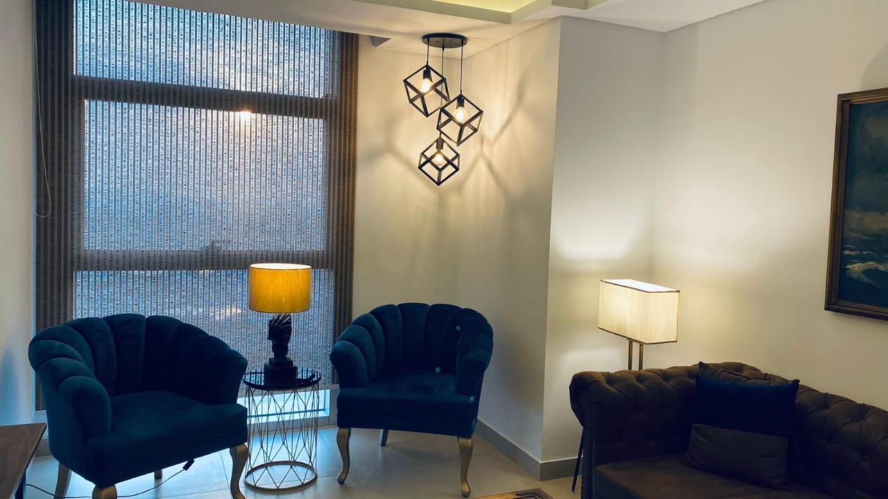 One Constitution Avenue By Goldfinch Lejlighedshotel Islamabad Eksteriør billede