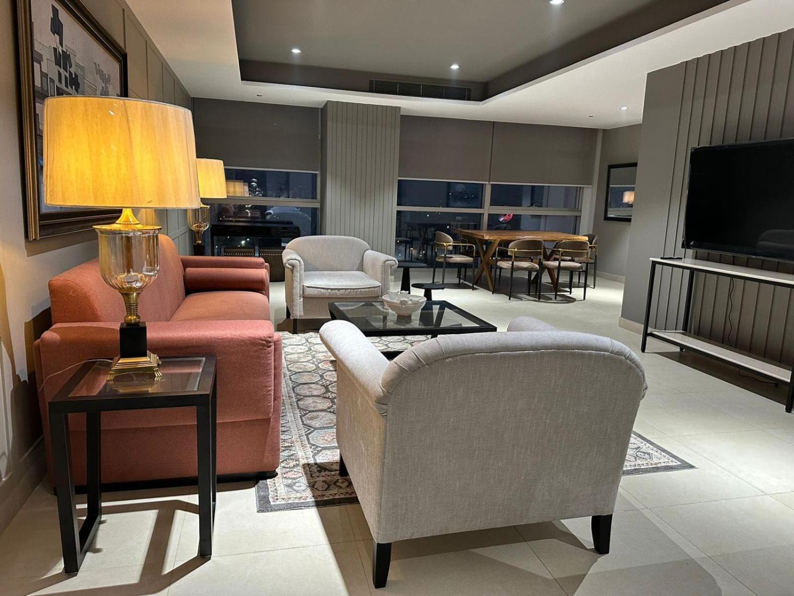 One Constitution Avenue By Goldfinch Lejlighedshotel Islamabad Eksteriør billede