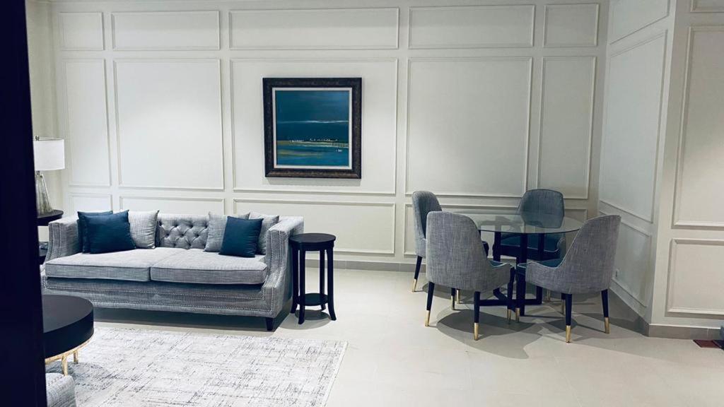 One Constitution Avenue By Goldfinch Lejlighedshotel Islamabad Eksteriør billede